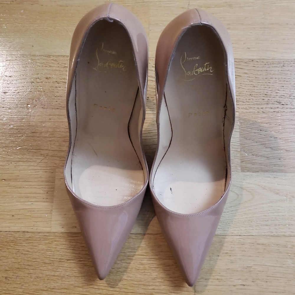 SIZE 41 NUDE SO KATE CHRISTIAN LOUBOUTINS
